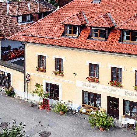 Pension Gaestehaus Heller Вайсенкирхен-ин-дер-Вахау Экстерьер фото