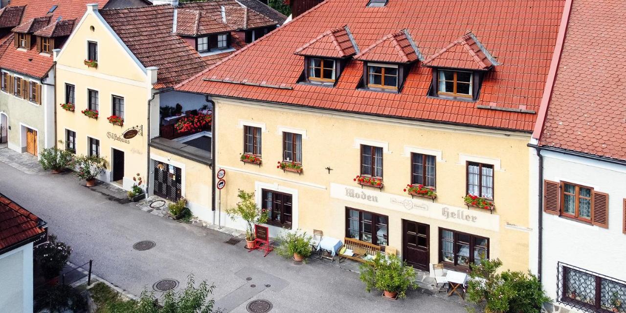 Pension Gaestehaus Heller Вайсенкирхен-ин-дер-Вахау Экстерьер фото